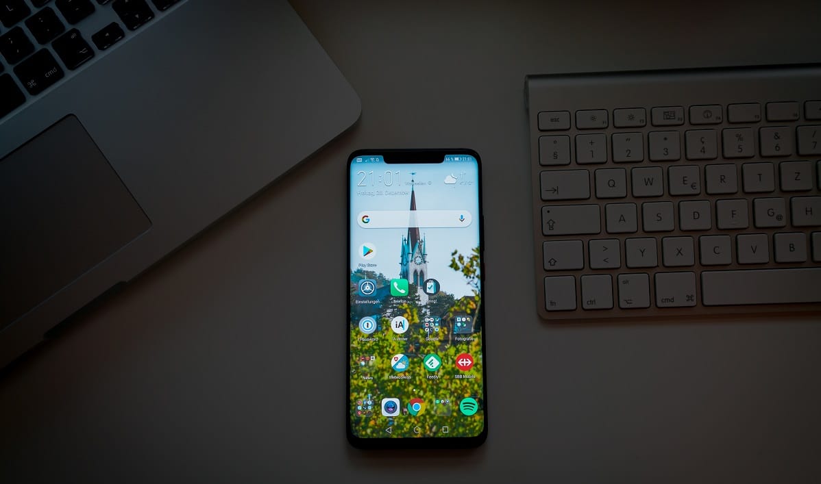 مراجعة إعدادات الخصوصية في هاتفك لمنع تتبع البيانات غير المرغوب فيه